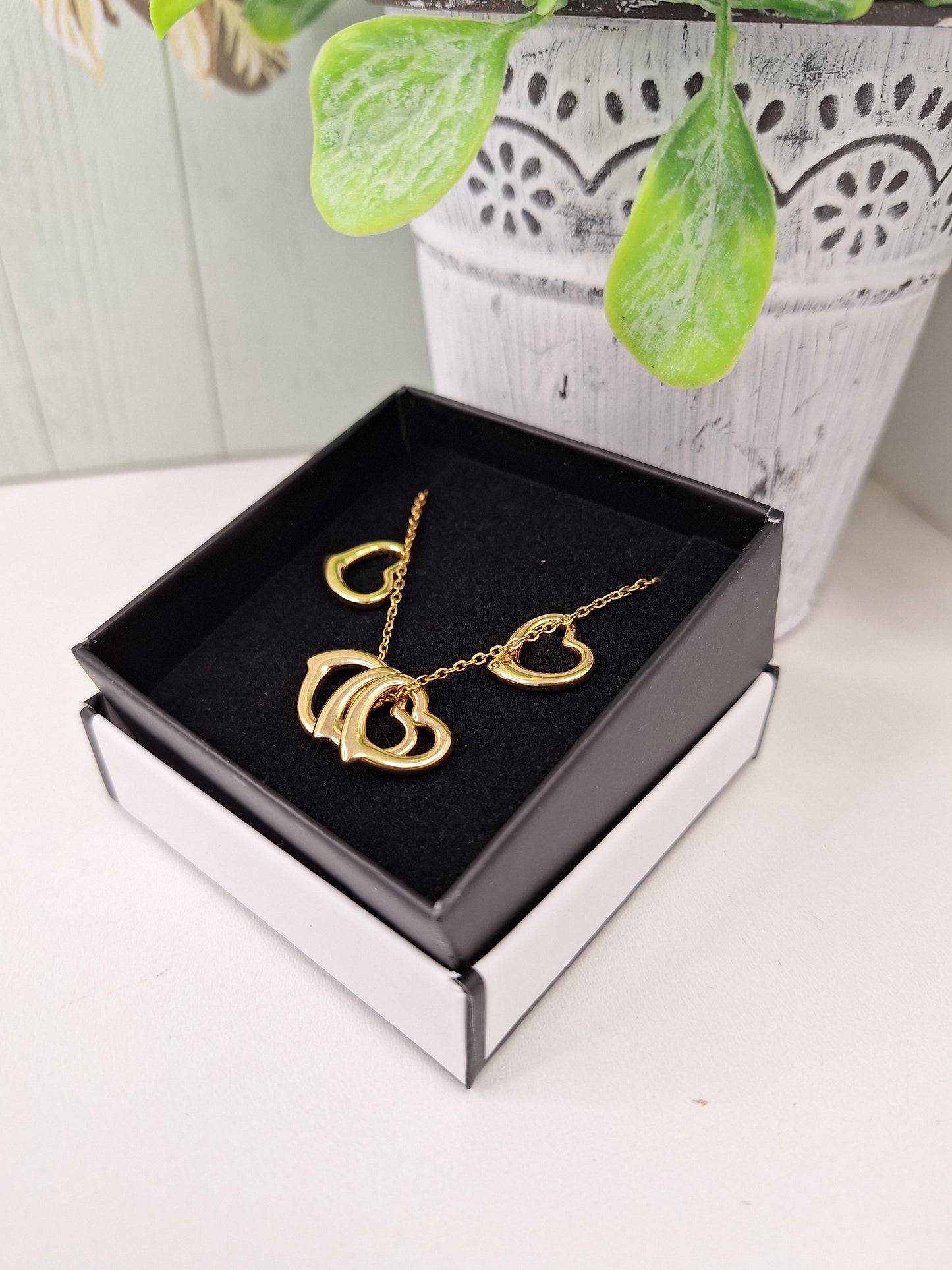Golden Heart Hypoallergenic 304 Steel Earring and Necklace Set
