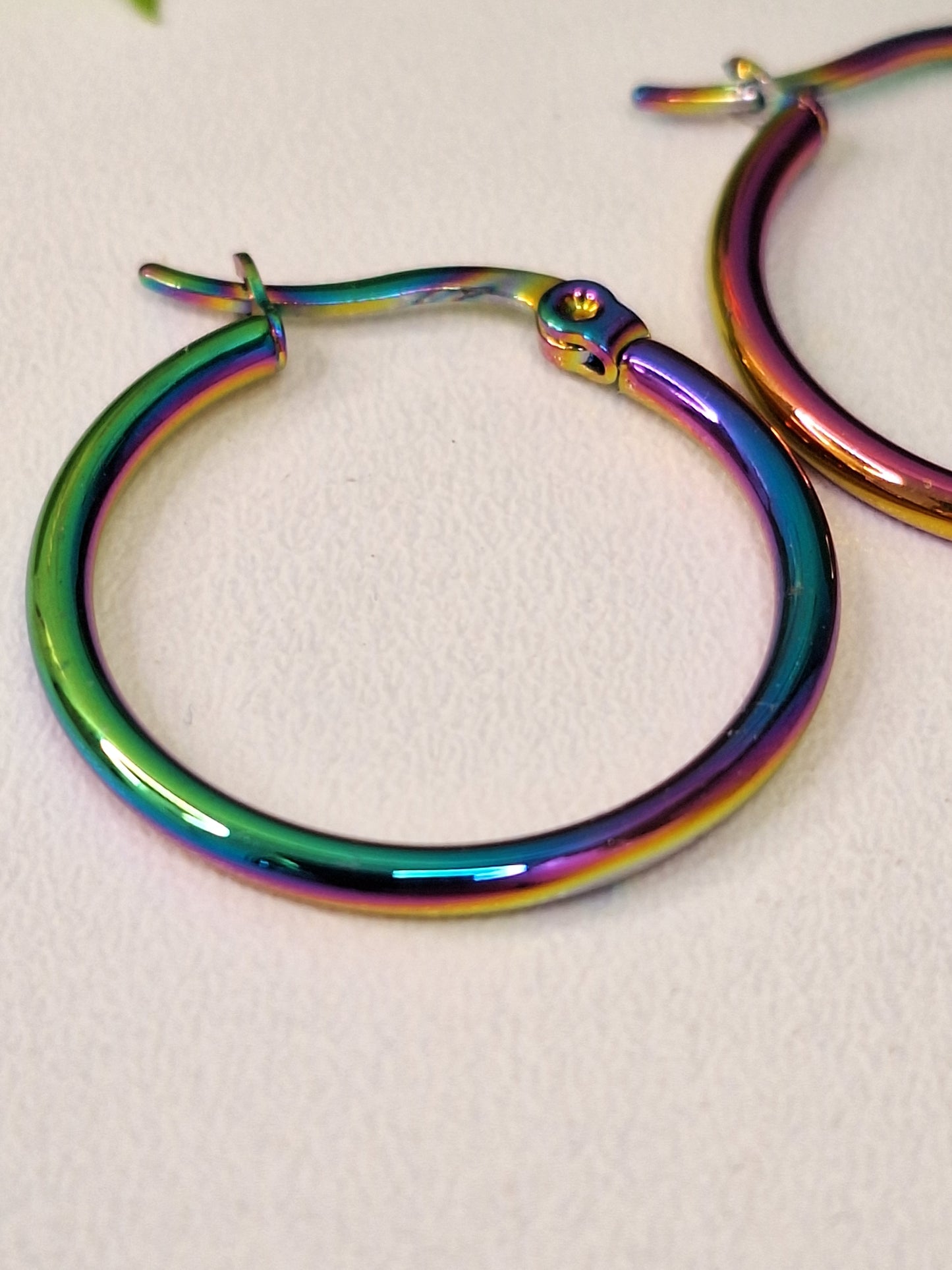 201 Stainless Steel Hoop Earrings, Hypoallergenic Earrings with Rainbow Holographic 25mm