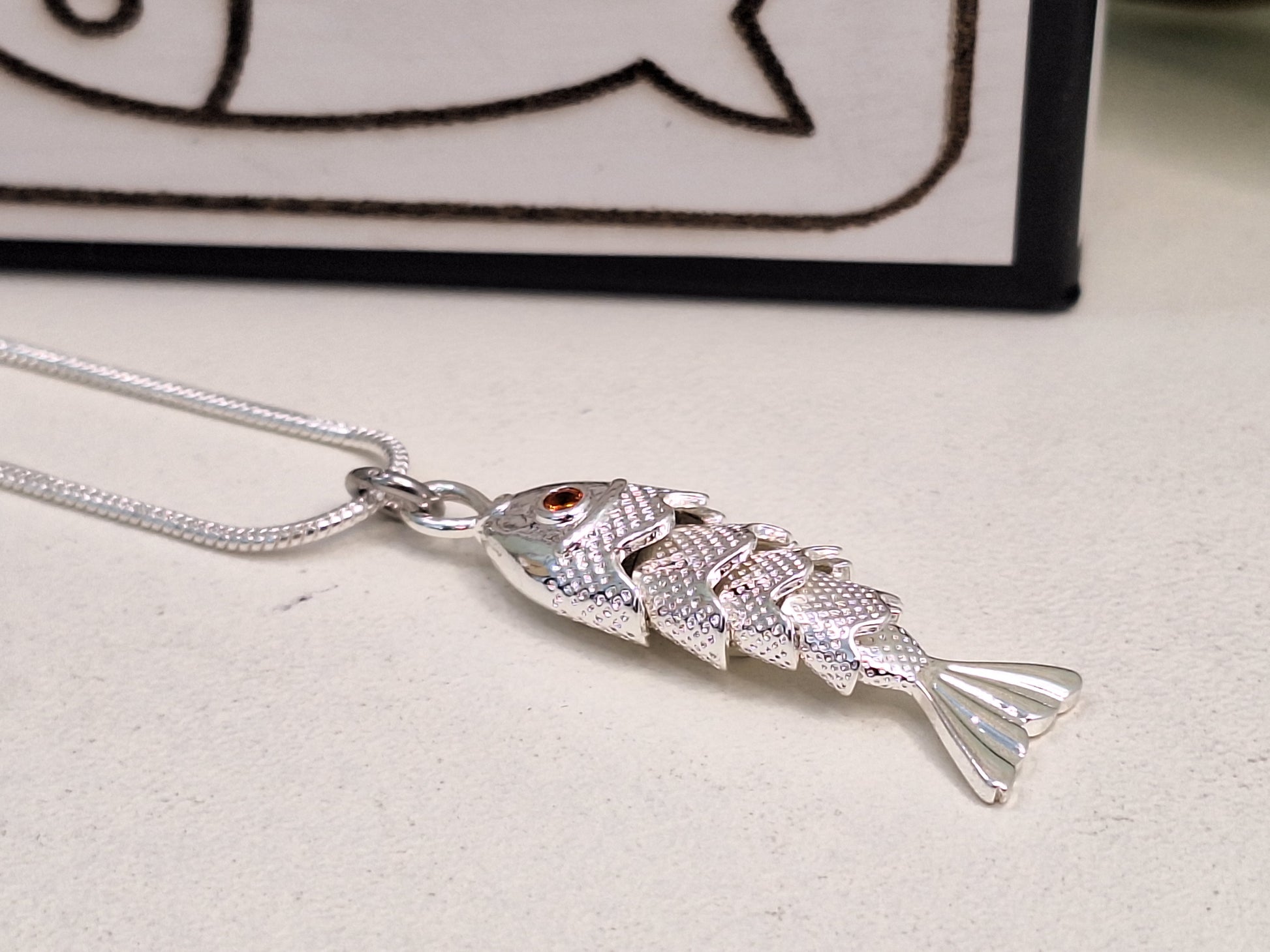 Sardine Pendant/Earring Set Movable Tail Fish Drop 925 For Pisces Silver Fun Fish Themed Jewellery Set for Sardine Lovers Novelty Gift