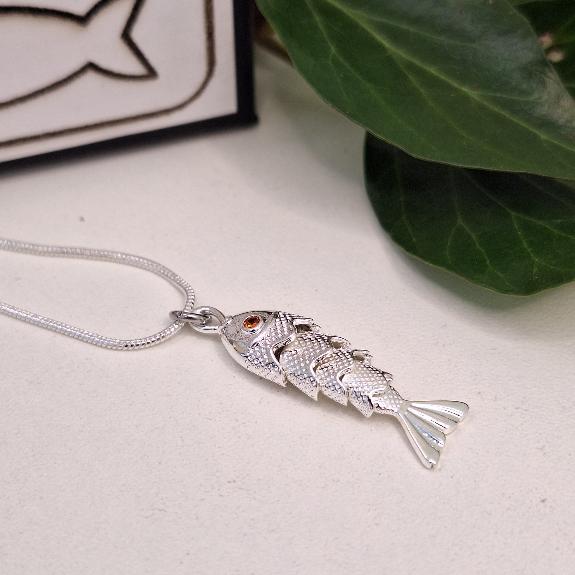 Sardine Pendant/Earring Set Movable Tail Fish Drop 925 For Pisces Silver Fun Fish Themed Jewellery Set for Sardine Lovers Novelty Gift