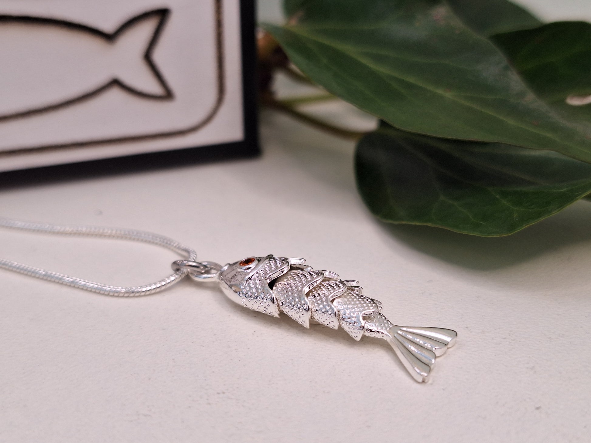 Sardine Pendant/Earring Set Movable Tail Fish Drop 925 For Pisces Silver Fun Fish Themed Jewellery Set for Sardine Lovers Novelty Gift