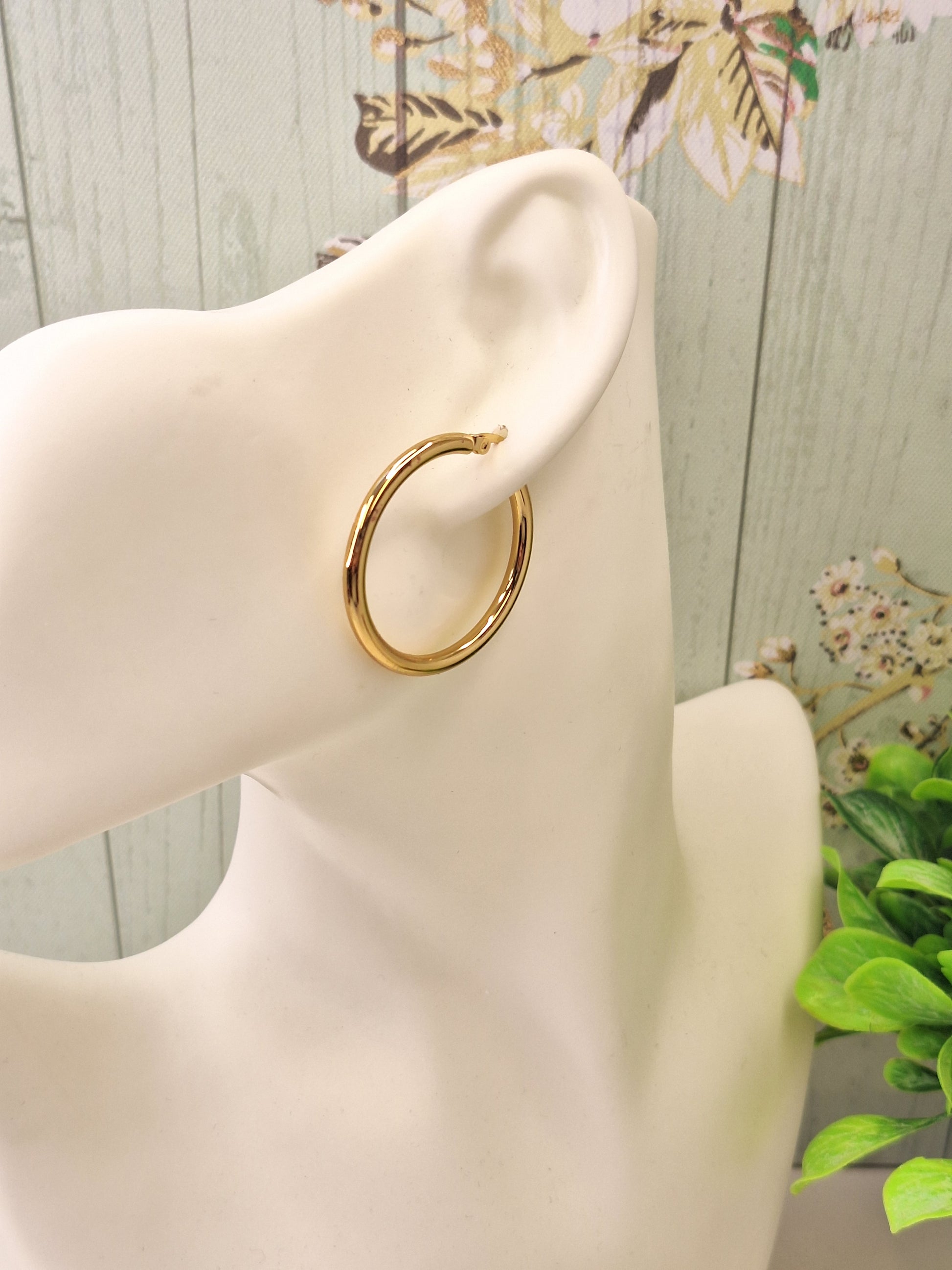 Oversized Stainless Steel 201 Hypoallergenic Minimalistic Hoops, Large Gold Hoop