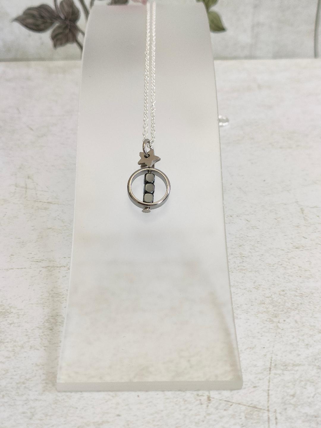 Fidget Necklaces For Stress Relief, Tiny Square Hematite Bead Fidget Jewellery with Stainless Steel Stars, Positive Energy Jewellery.