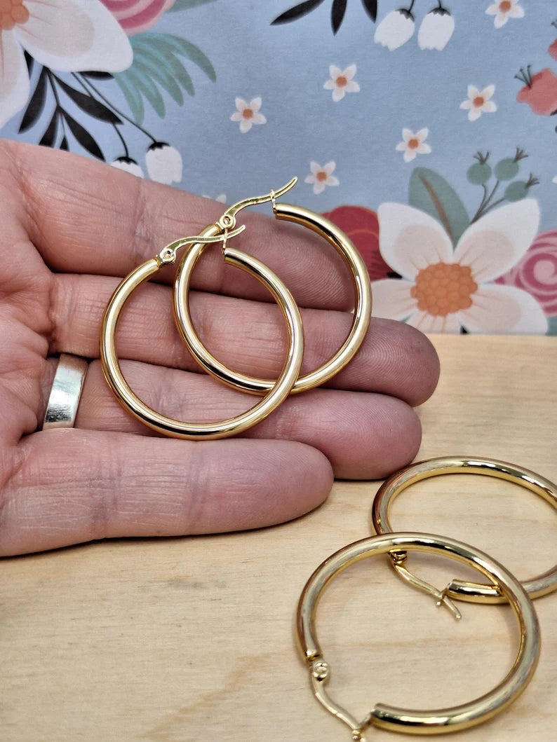 Oversized Stainless Steel 201 Hypoallergenic Minimalistic Hoops, Large Gold Hoop