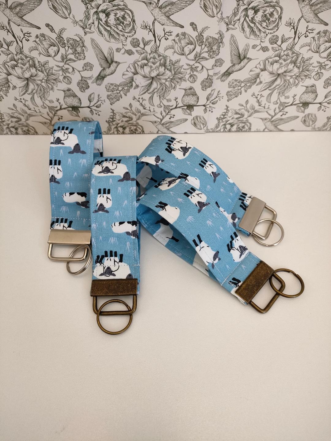 Sheep Themed Key Fob, Farmyard Lanyards, Car key Accesorie, Handy Key Organiser, Blue Fabric Keyring, Gift for Mum, Small Wristlet