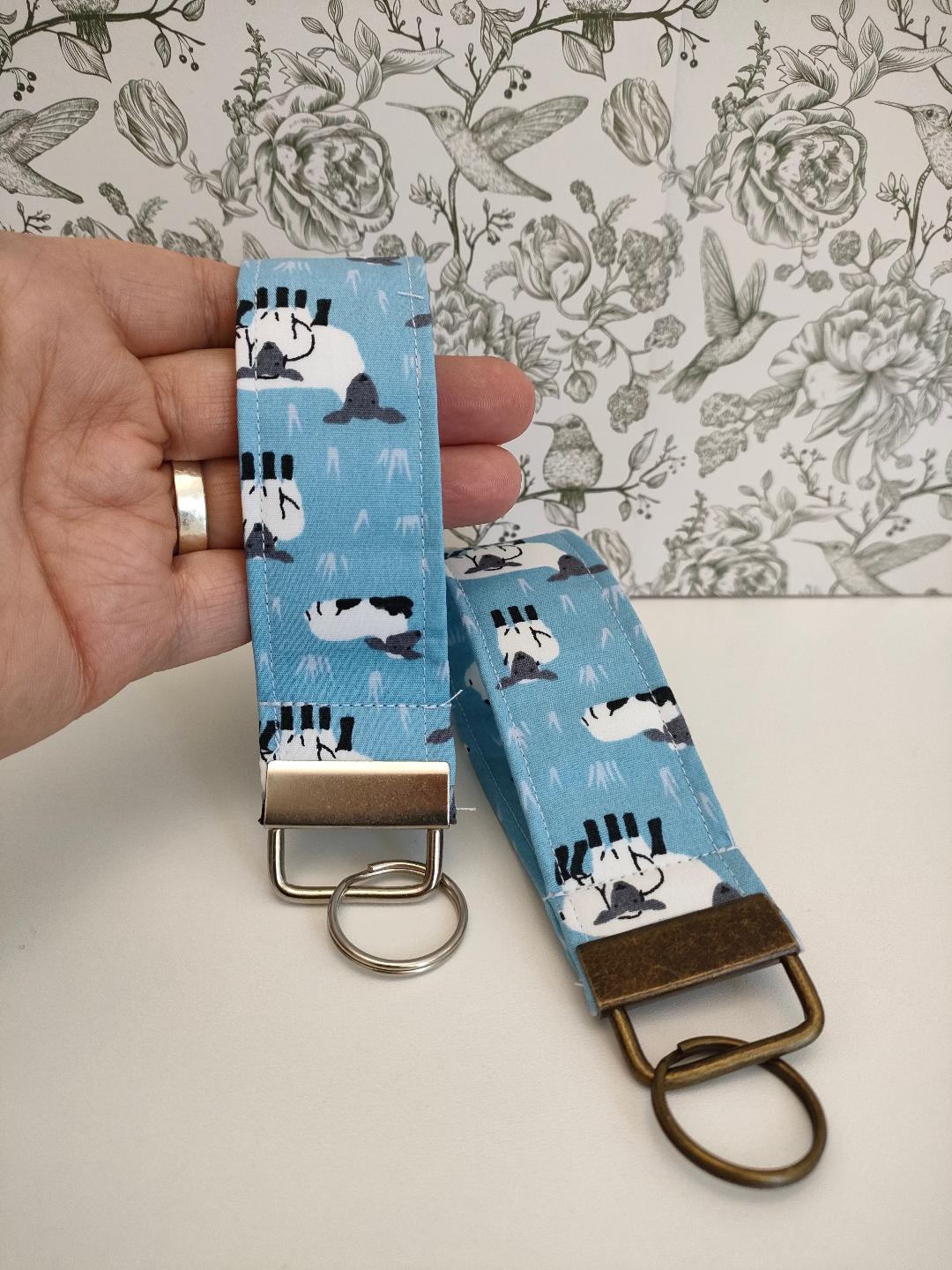 Sheep Themed Key Fob, Farmyard Lanyards, Car key Accesorie, Handy Key Organiser, Blue Fabric Keyring, Gift for Mum, Small Wristlet