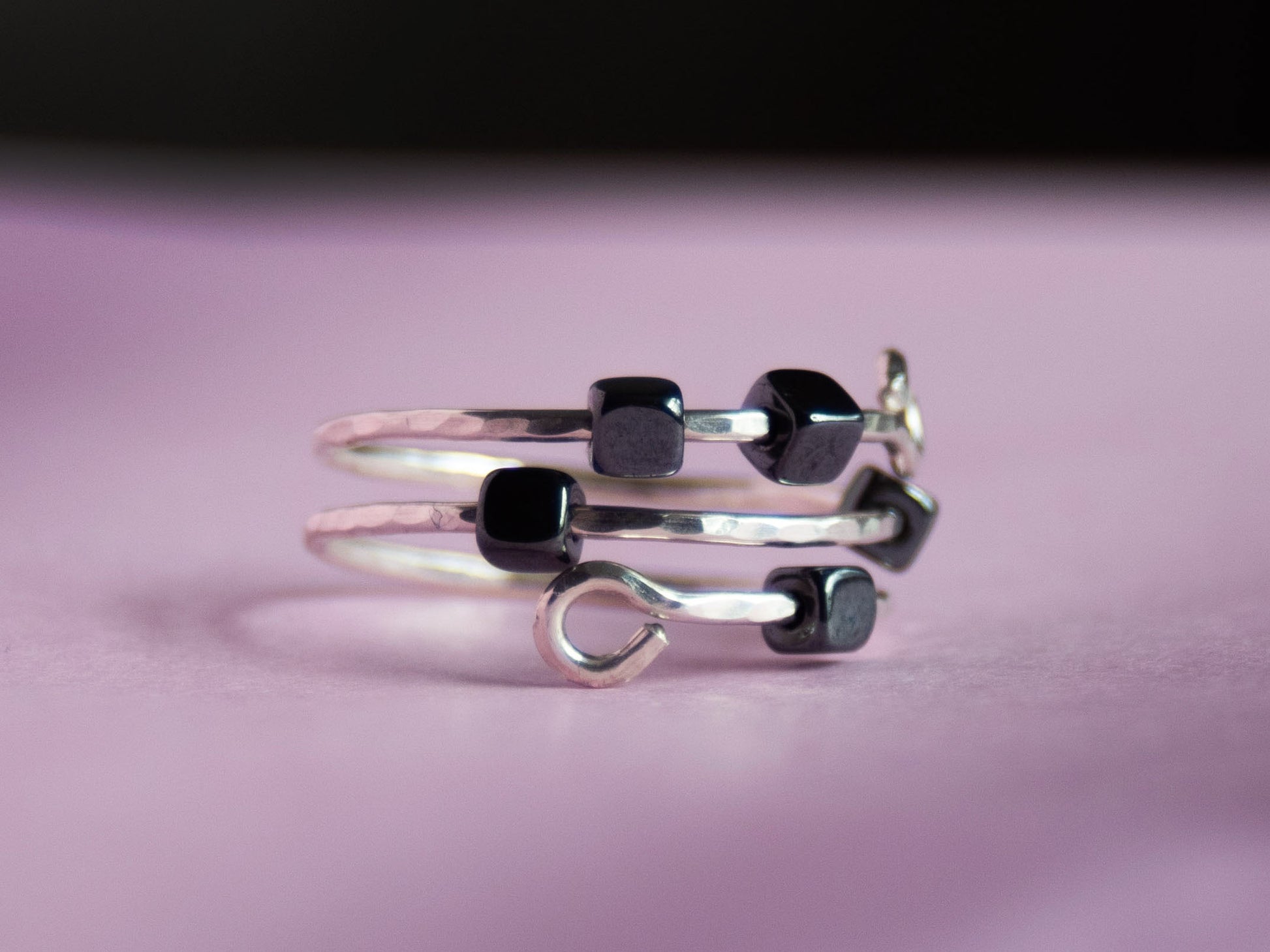 925 Silver Thumb Fidget ring, Anxiety Ring, Skin Picking Ring with 5x Hematite Square Beads, Stress Ring, Positive energy Anxiety Ring.