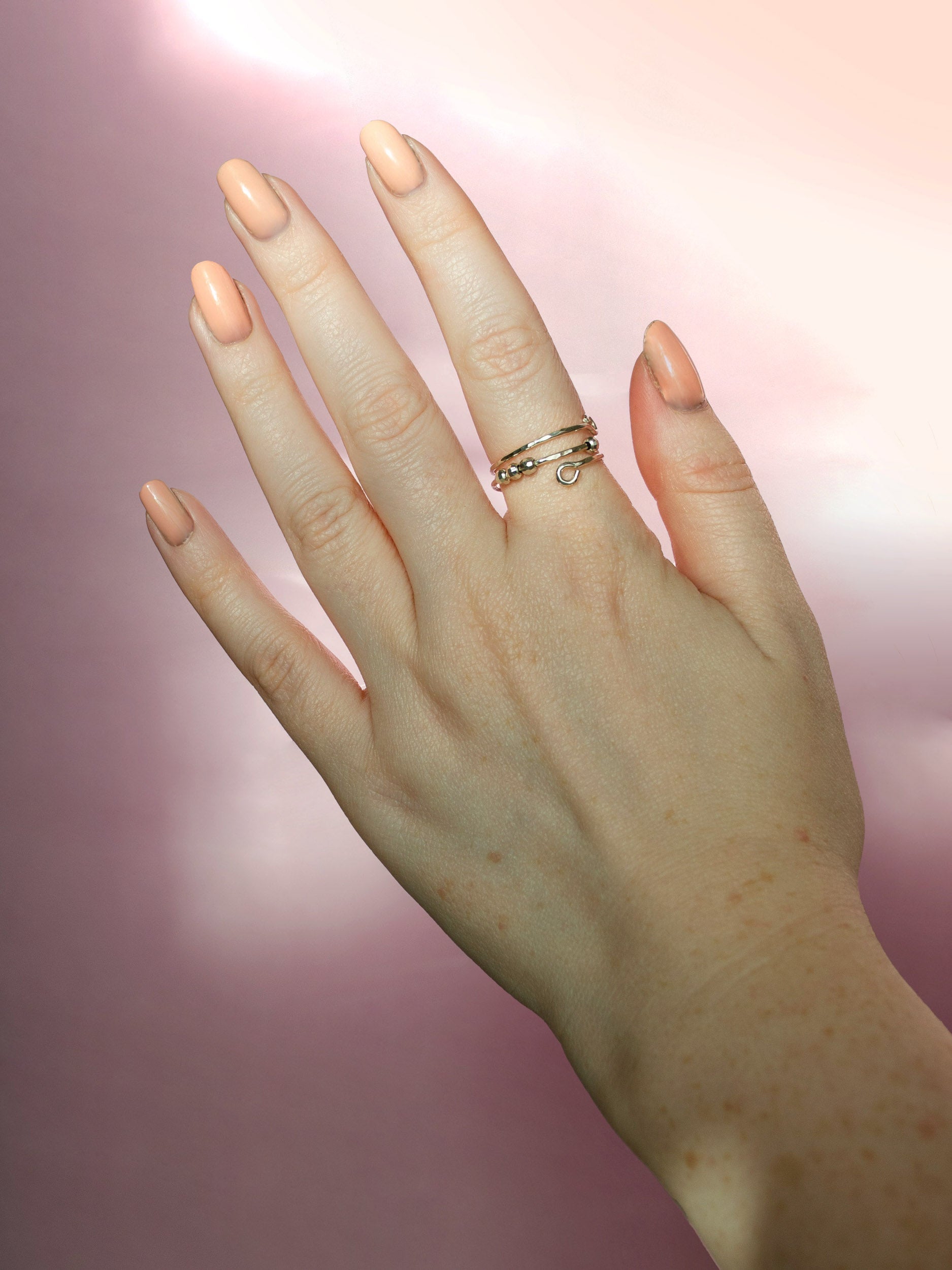 Fidget Thumb Ring, 925 Sterling Silver wire & Square balls, hand hammered texture ring, Anxiety Ring. Mood Ring for Stress (1mm thick)