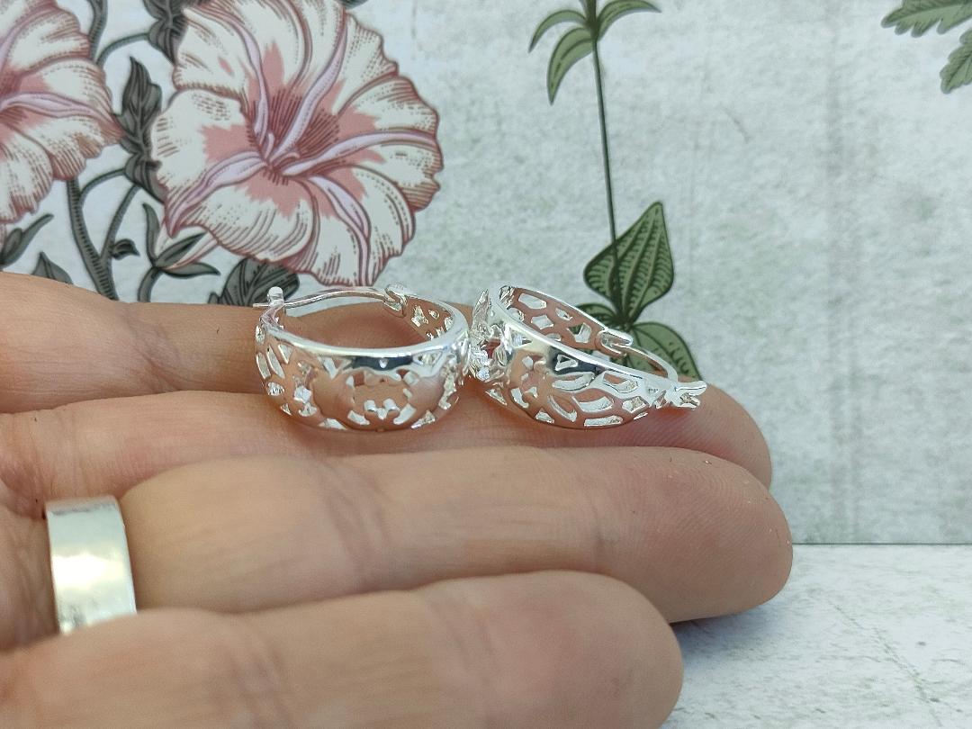 Stainless Steel Silver colour cut out Hoops, 925 Chunky Hoops, Earrings for women, Minimalistic simple Hoops