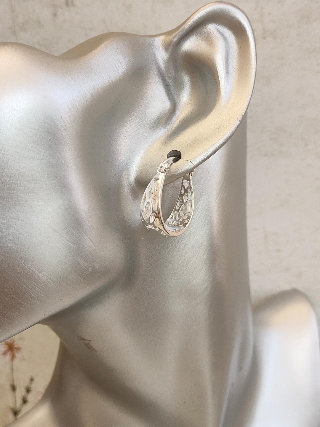 Stainless Steel Silver colour cut out Hoops, 925 Chunky Hoops, Earrings for women, Minimalistic simple Hoops