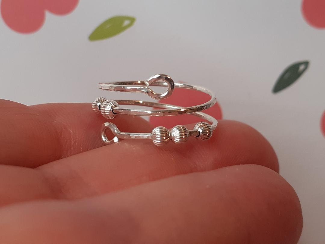925 Silver Thumb Fidget ring, Anxiety Ring, Skin Picking Ring with 5x 925 Silver striped beads