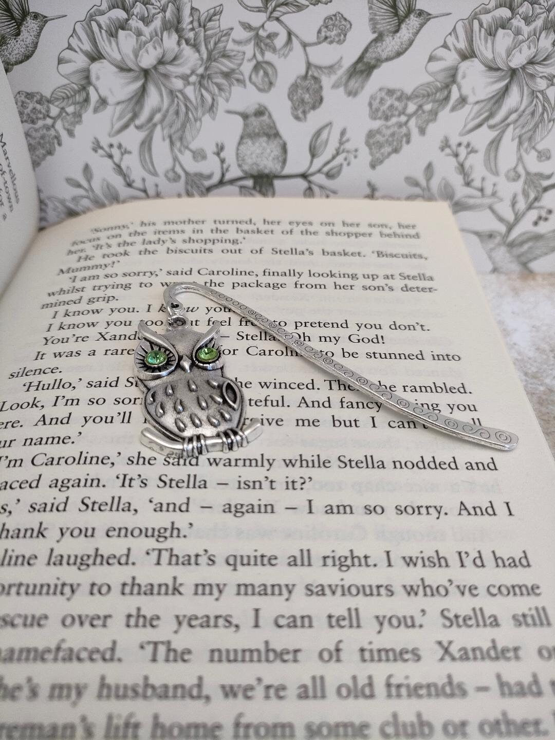 Tibetan Style Alloy Bird Bookmarks, Peridot Green Rhinestone Owl Page Markers, Owl Gifts