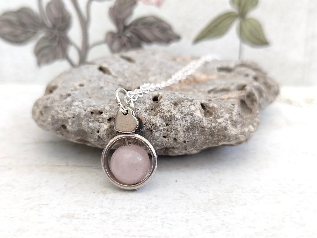 Fidget Necklaces, Rose Quartz Beed Fidget Jewellery with Stainless Steel Hearts, Worry Jewellery.