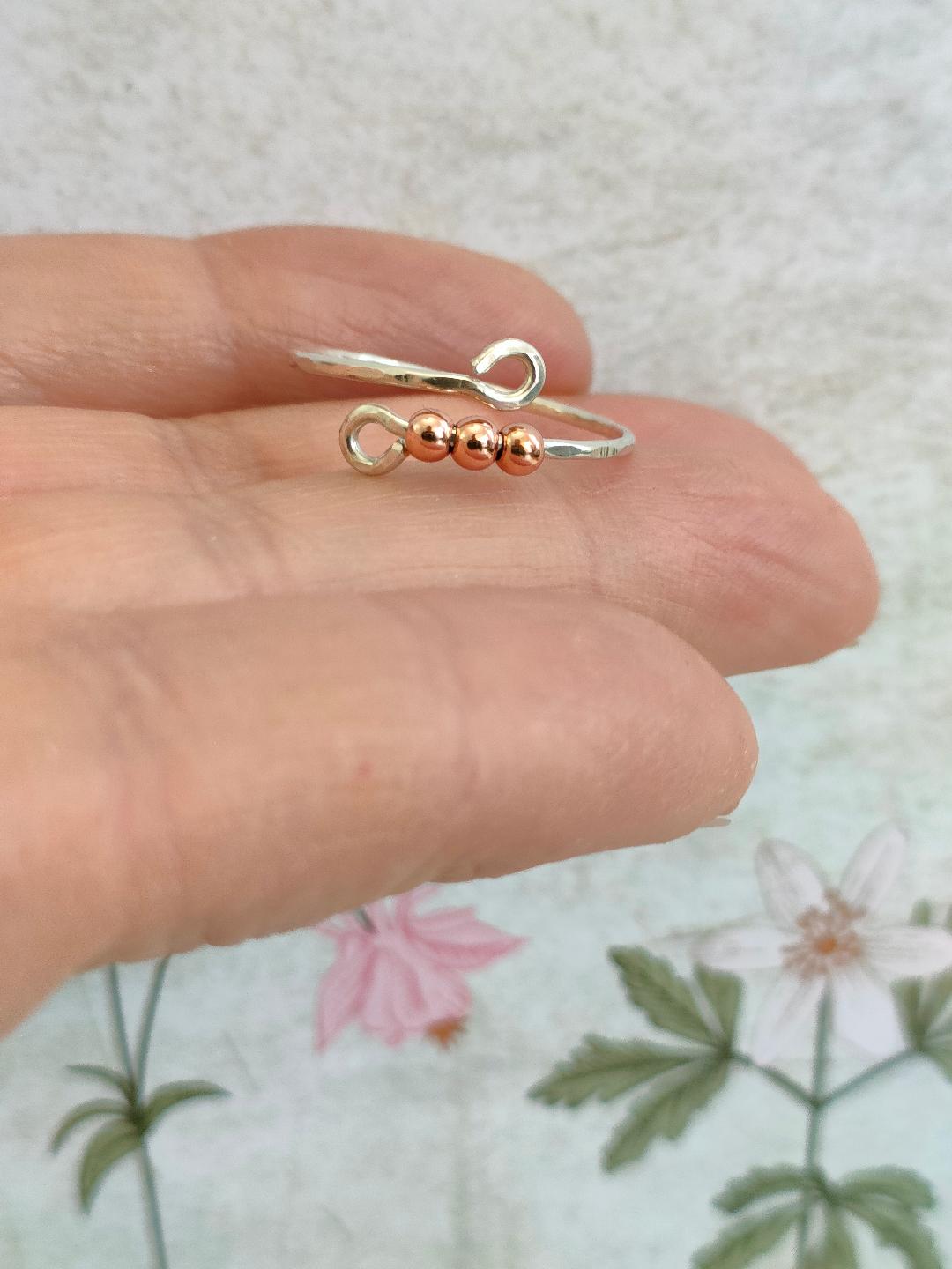 925 Sterling Silver Thumb Fidget ring with 3x Rose Gold plated beads. Silver 925 Anxiety Ring.(1mm thick)