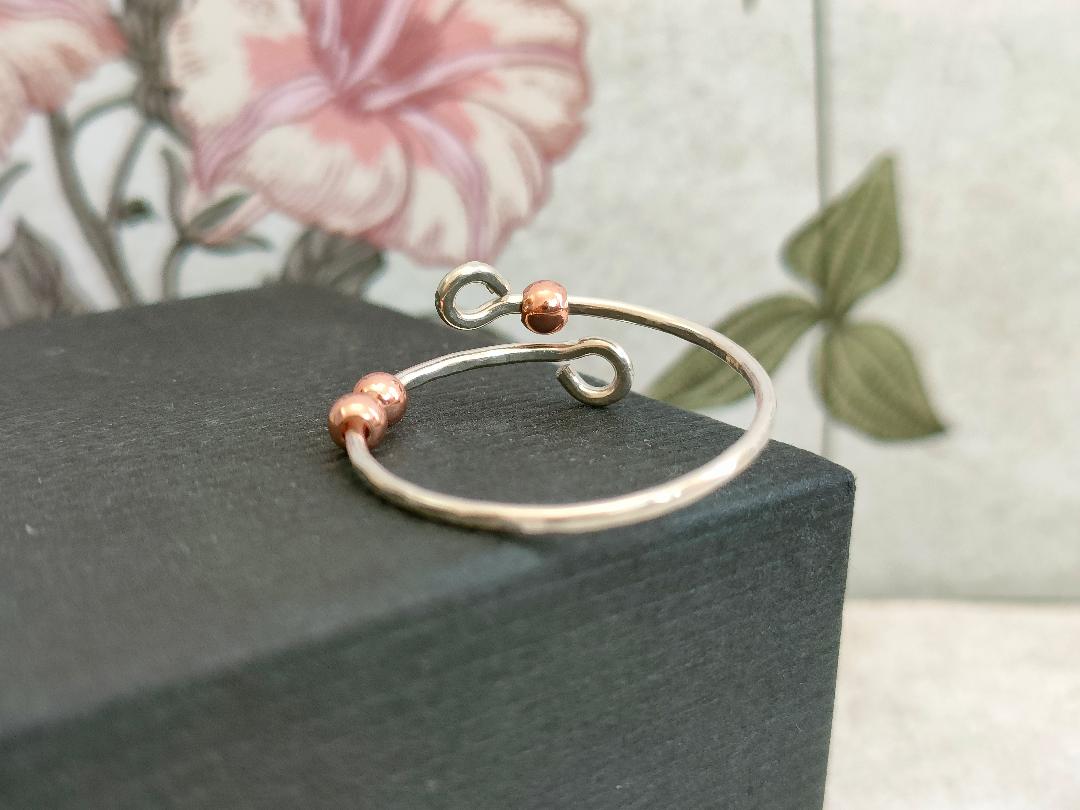 925 Sterling Silver Thumb Fidget ring with 3x Rose Gold plated beads. Silver 925 Anxiety Ring.(1mm thick)
