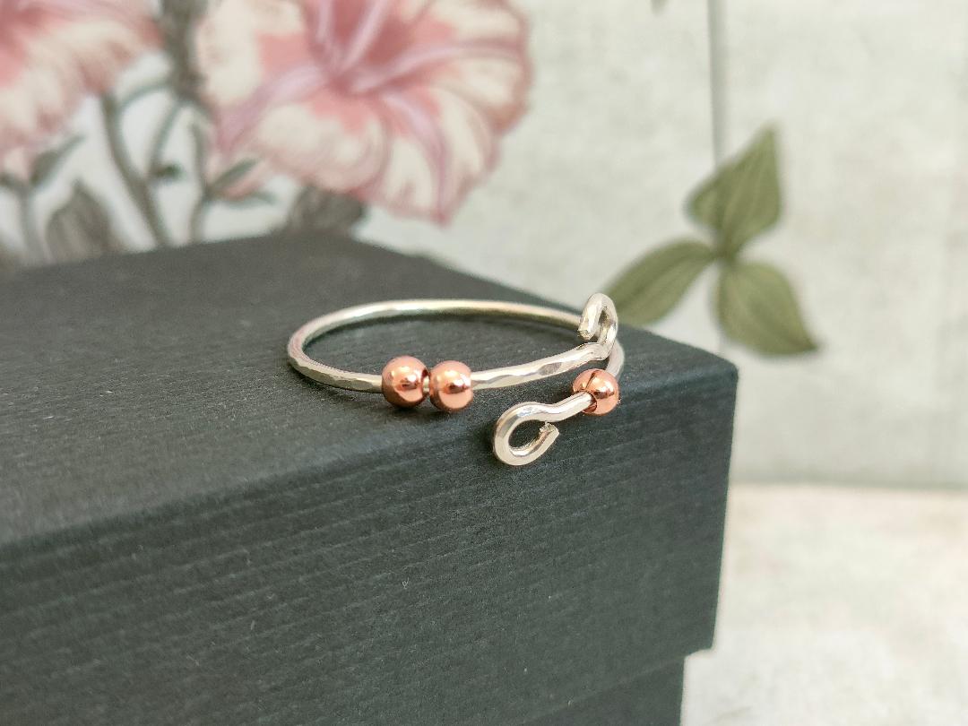 925 Sterling Silver Thumb Fidget ring with 3x Rose Gold plated beads. Silver 925 Anxiety Ring.(1mm thick)