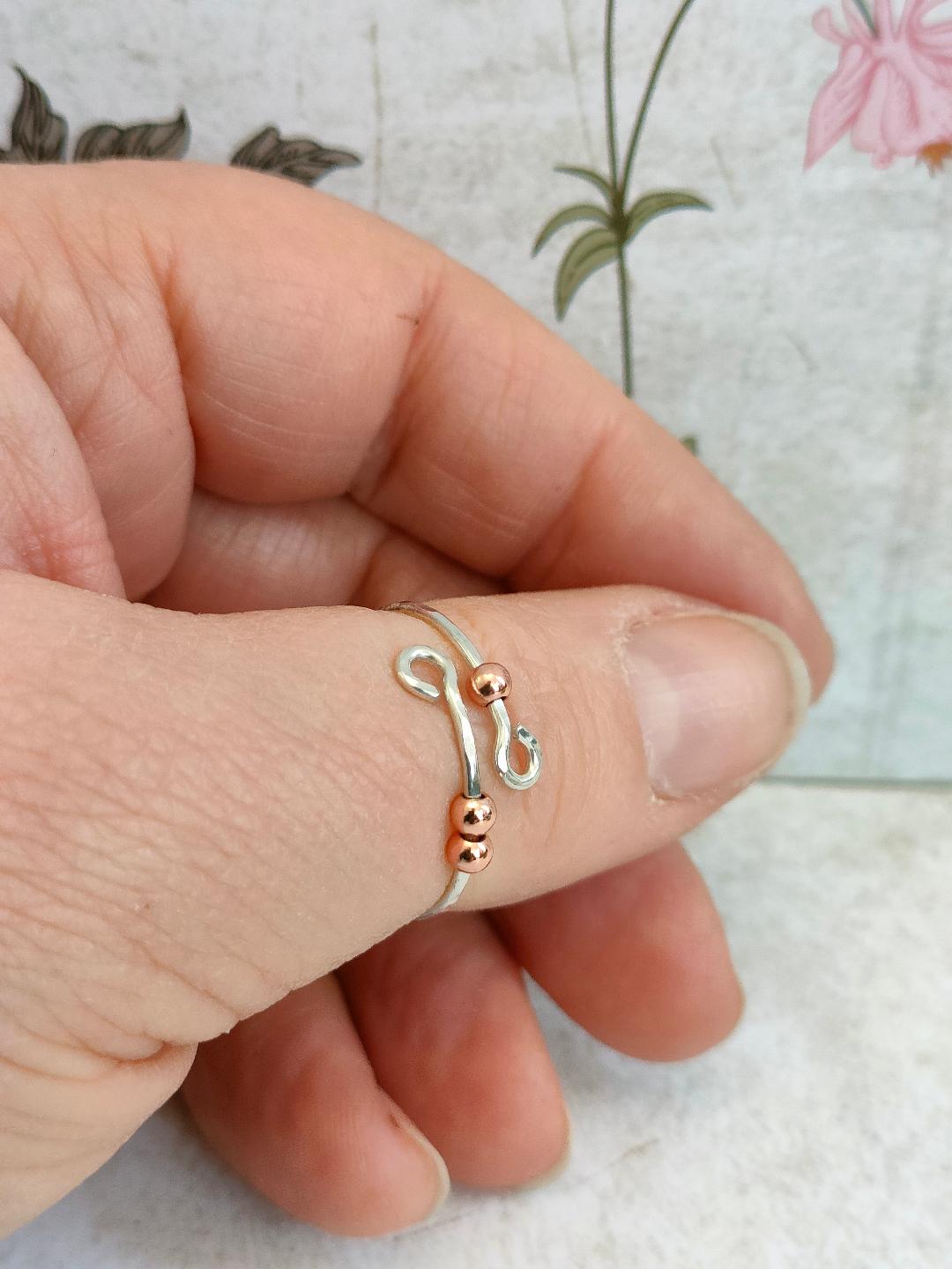 925 Sterling Silver Thumb Fidget ring with 3x Rose Gold plated beads. Silver 925 Anxiety Ring.(1mm thick)