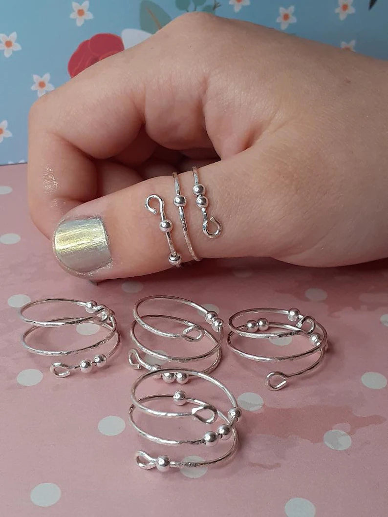 Fidget Thumb Ring, 925 Sterling Silver wire & balls, hand hammered texture ring, Anxiety Ring. (1mm thick)