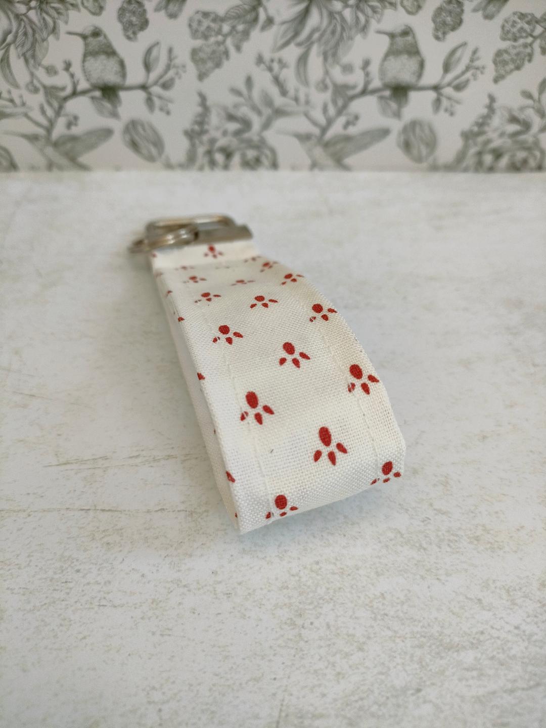 Bird Feet Key Fob, Car key Accesorie, Bird Lover Gift, Handy Key Organiser, Bird Print Fabric Keyring, Gift for Mum, Small Handmade Key Fob