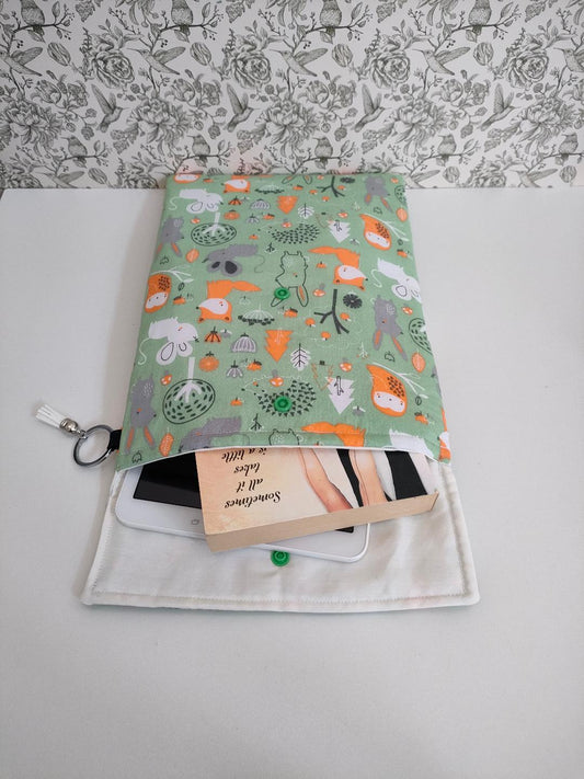 Adjustable Book Sleeve Mint Green, Handmade Padded Protective Book Cosy, Fox Themed Animal Print Tablet Pouch, Holiday Book Essentials