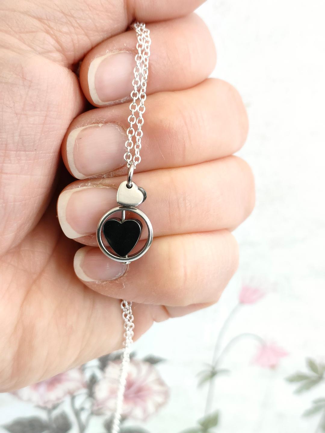 Fidget Necklaces For Stress Relief, Black Heart Hematite Bead Fidget Jewellery with Stainless Steel Hearts, Positive Energy Jewellery.