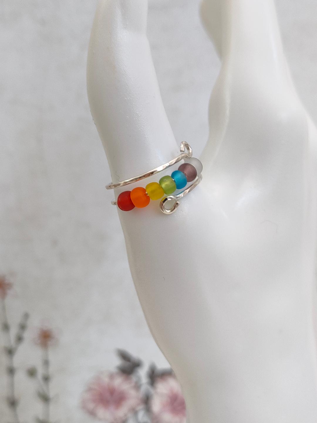 Fidget Thumb Ring, 925 Sterling Silver wire & balls, hand hammered texture ring, Rainbow Glass Anxiety Ring. (1mm thick)