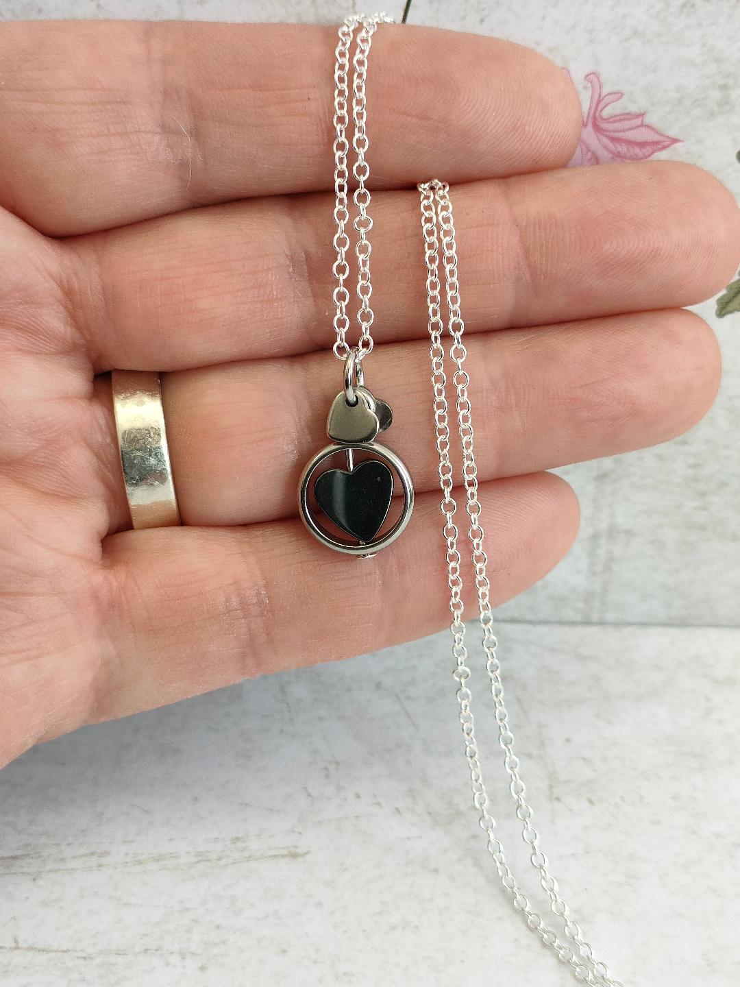 Fidget Necklaces For Stress Relief, Black Heart Hematite Bead Fidget Jewellery with Stainless Steel Hearts, Positive Energy Jewellery.