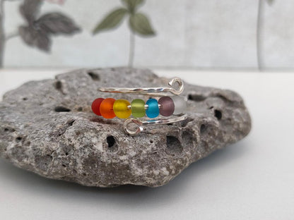 Fidget Thumb Ring, 925 Sterling Silver wire & balls, hand hammered texture ring, Rainbow Glass Anxiety Ring. (1mm thick)