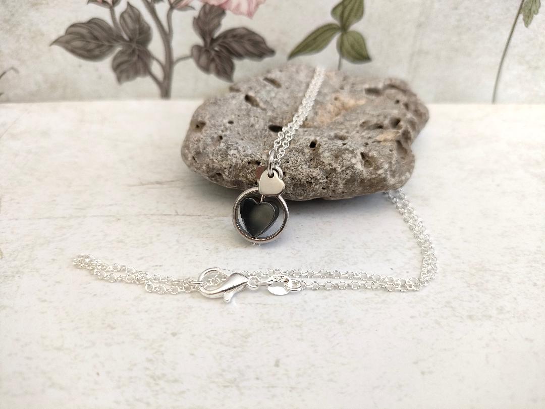 Fidget Necklaces For Stress Relief, Black Heart Hematite Bead Fidget Jewellery with Stainless Steel Hearts, Positive Energy Jewellery.