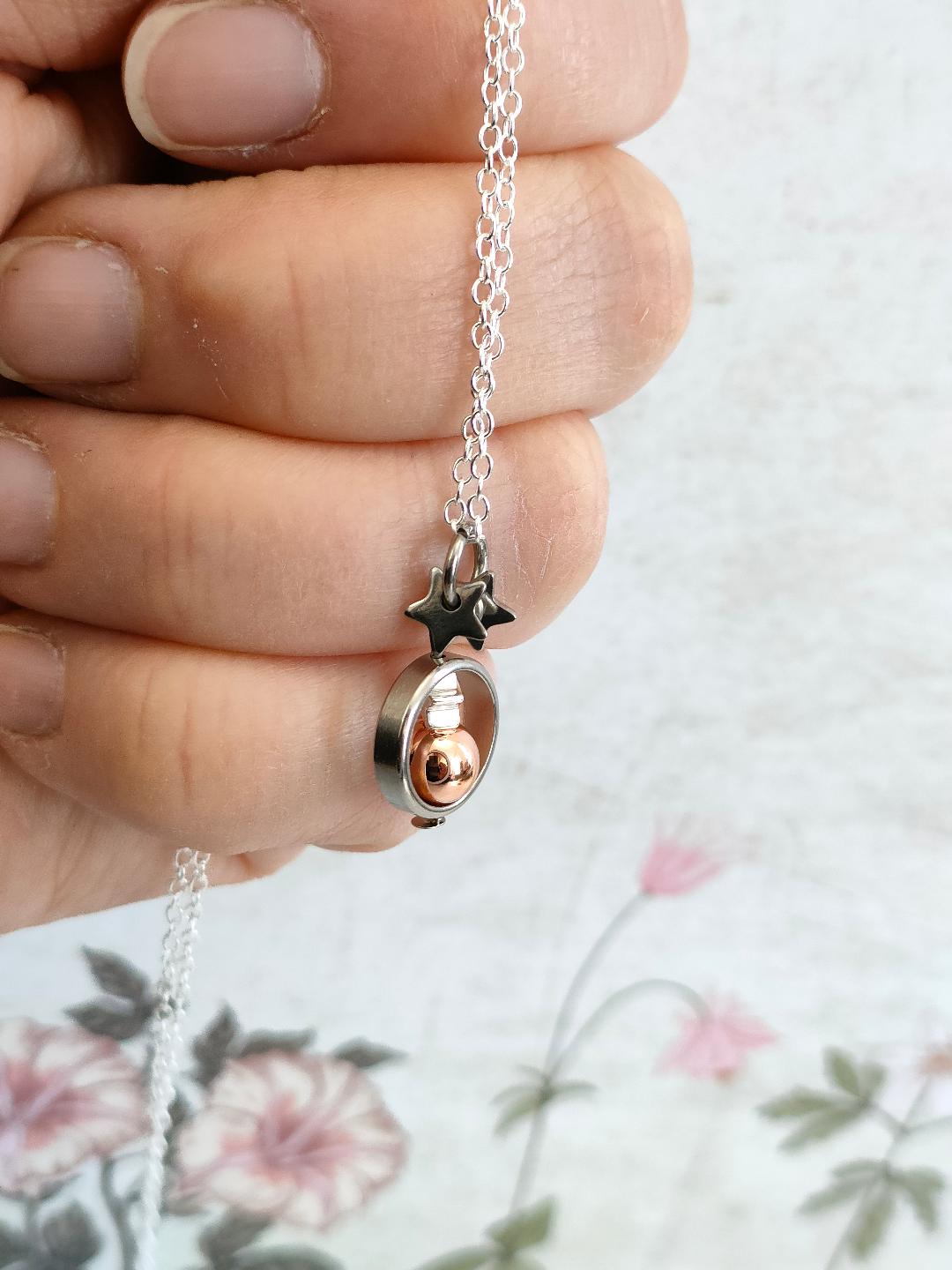 Fidget Necklaces For Stress Relief, Rose Gold Hematite Bead Fidget Jewellery with Stainless Steel Stars, Worry Jewellery For Her.