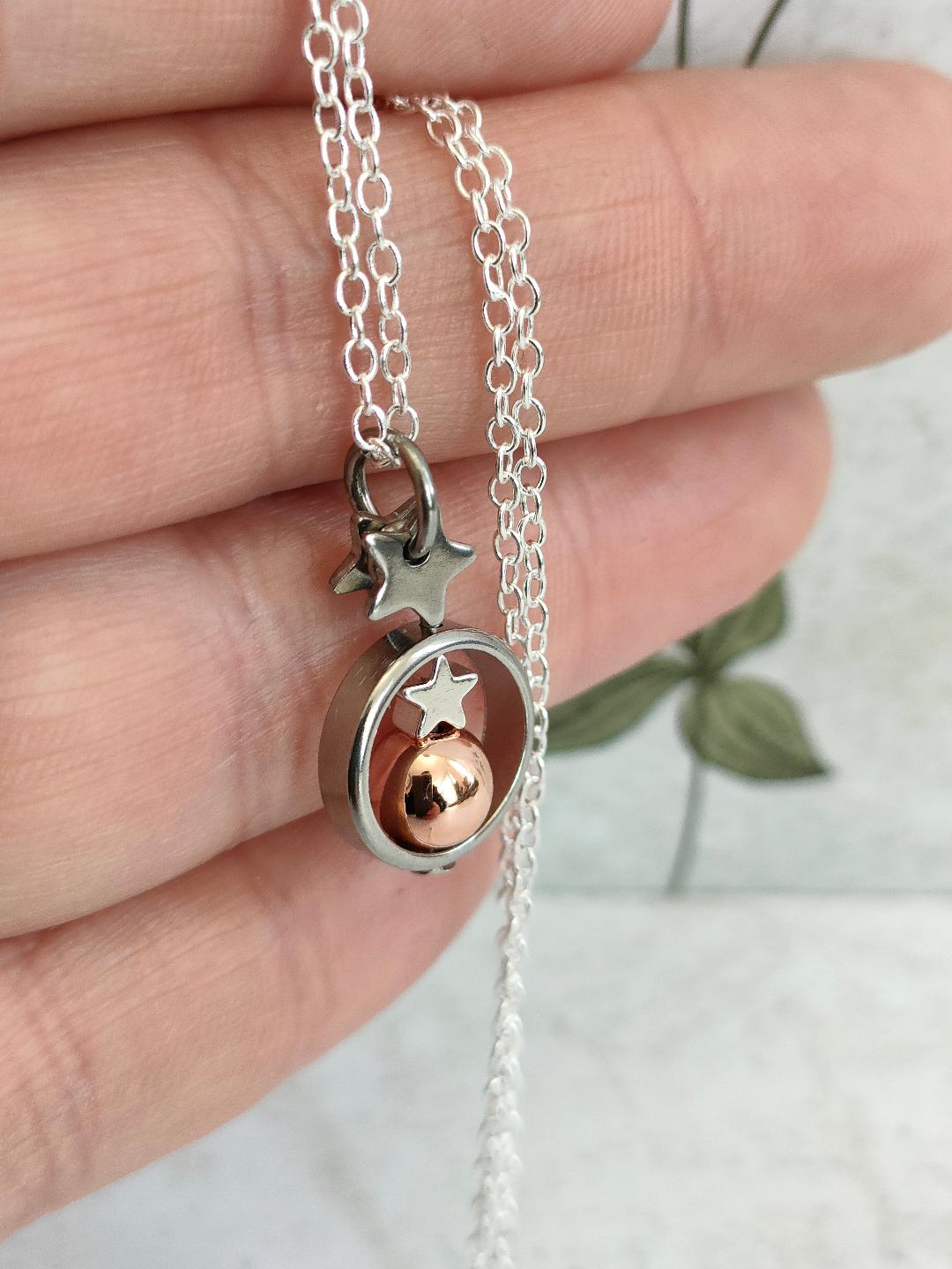 Fidget Necklaces For Stress Relief, Rose Gold Hematite Bead Fidget Jewellery with Stainless Steel Stars, Worry Jewellery For Her.