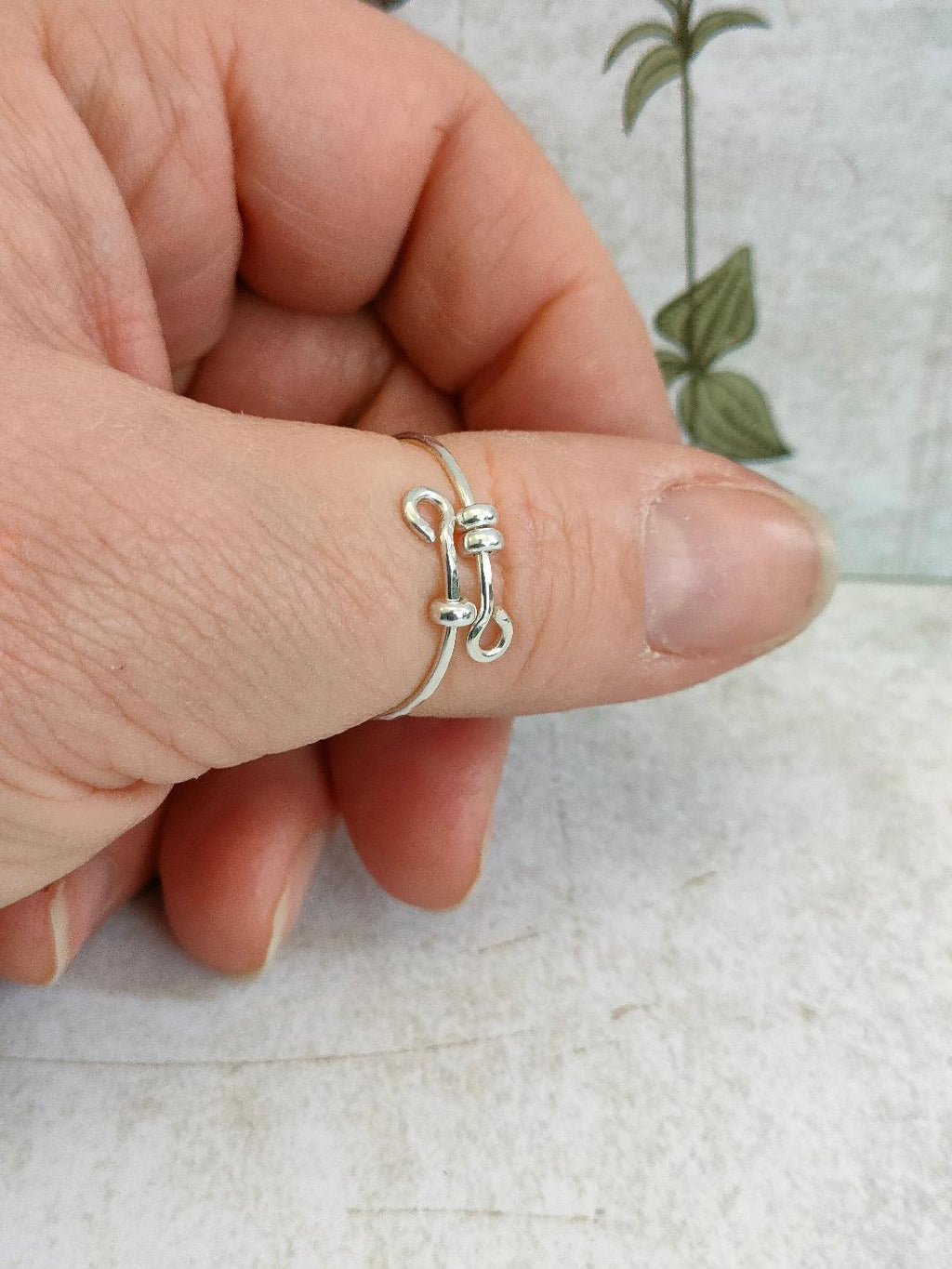 Single Twist, 925 Sterling Silver Thumb Fidget ring, Anxiety ring, Thin Fidget Ring, Fidget ring, (one size)(1mm thick)Hand hammered ring