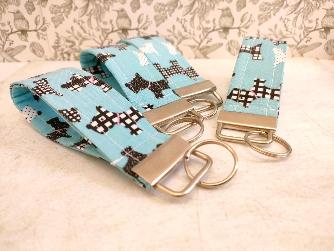 Scotty Dog Key Fob, Car key Accesorie, Dog Lover Gifts, Handy Key Organiser, Dog Print Fabric Keyring, Gifts for Mum, Small Handmade Key Fob