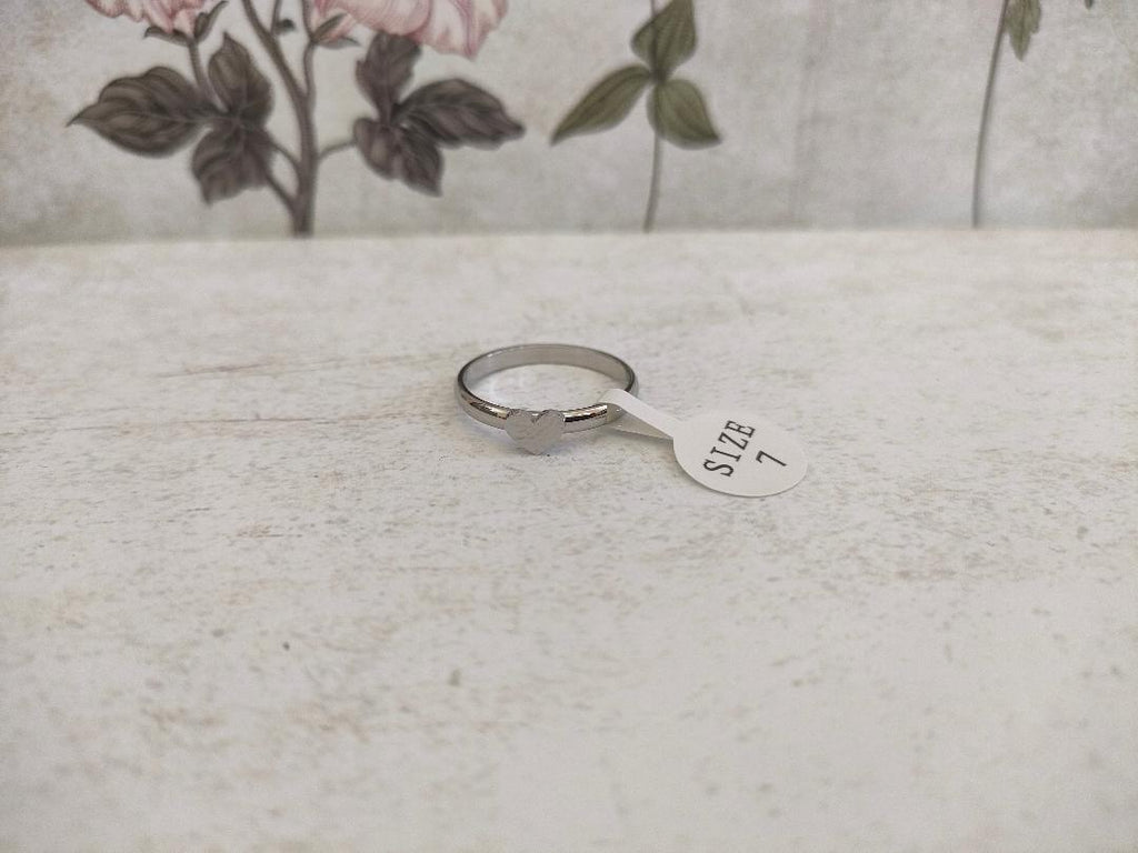 304 Stainless Steel Heart Finger Ring, Romantic Gift, Hypoallergenic Jewellery, Cute Heart Rings.