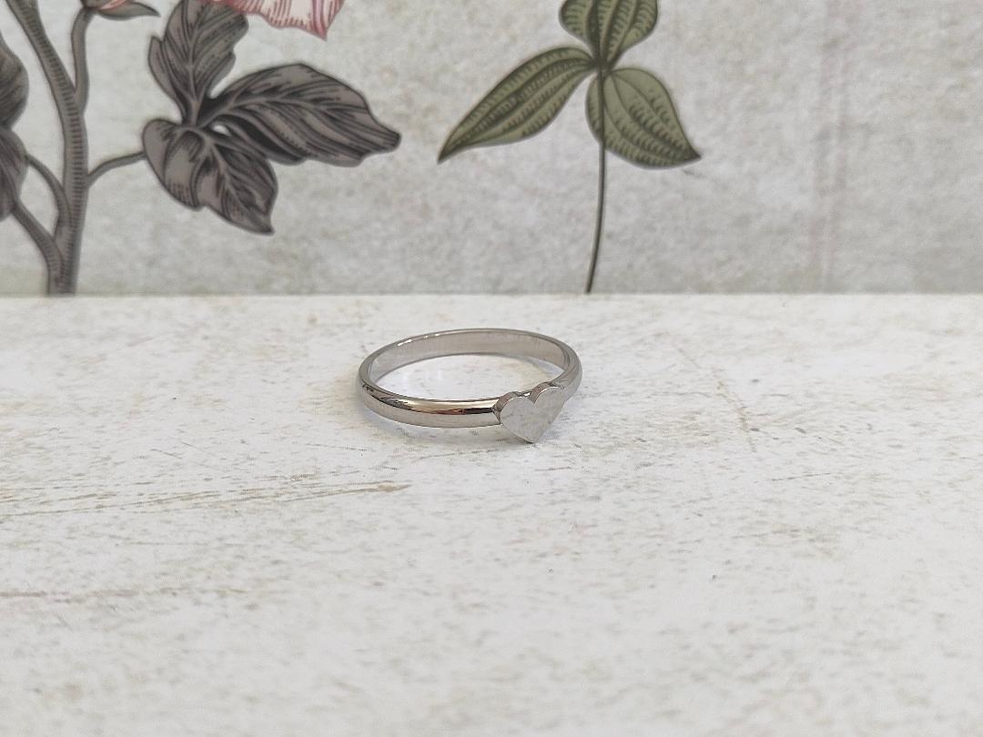 304 Stainless Steel Heart Finger Ring, Romantic Gift, Hypoallergenic Jewellery, Cute Heart Rings.
