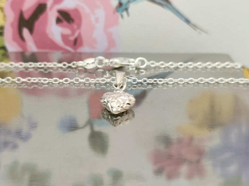 Silver 925 Textured Heart Necklace, Gift for Mothers Day, Minimalistic Heart Pendant for her, Heart 925 Necklace