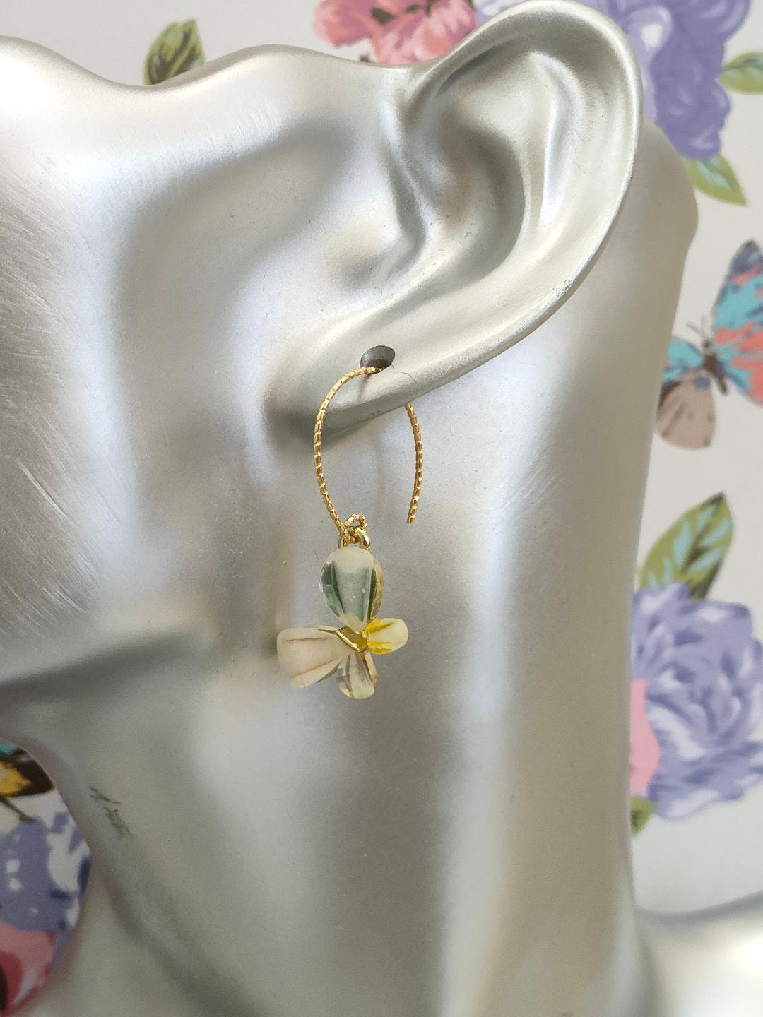 Butterfly Glass Gem Dangle Earrings, 18K Gold Plated Textured Earring Hooks, Summer Earrings, Butterfly Lover Hooks