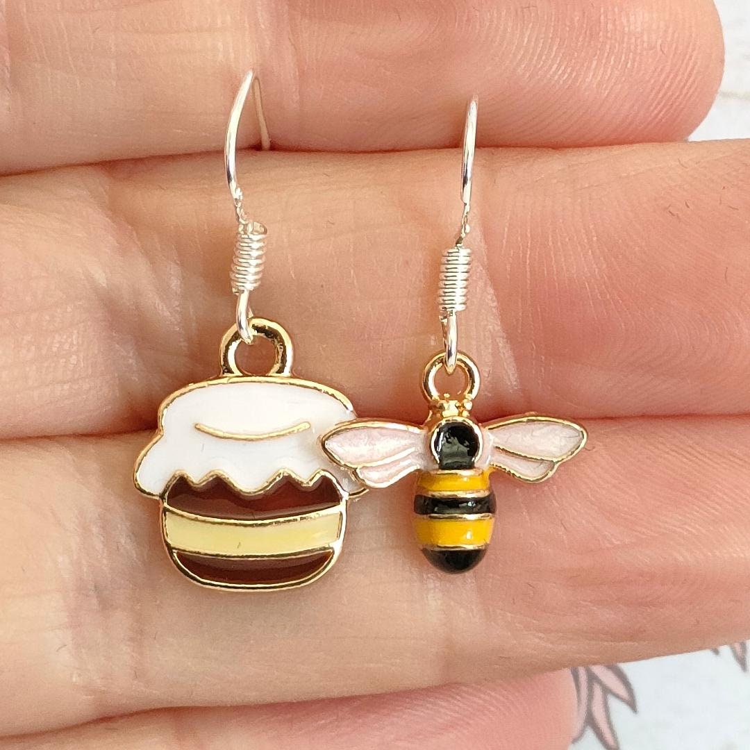 Cute Mix and Match Baby Enamel Bee and Honey Pot Earring, Bee Themed Earrings, Bee lover Jewellery (Silver 925 Hook)