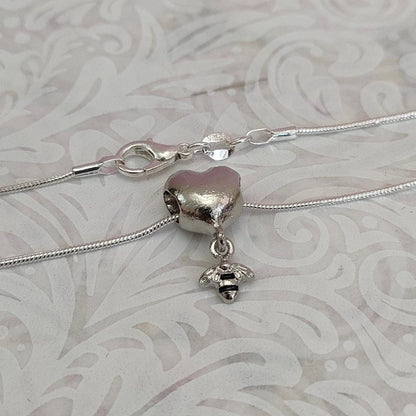 Bee Necklace with Chunky Heart, Bee Lover Jewellery, Gift for Bee Lovers, Silver 925 Chain 18inch