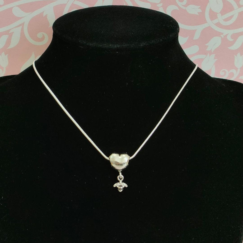 Bee Necklace with Chunky Heart, Bee Lover Jewellery, Gift for Bee Lovers, Silver 925 Chain 18inch