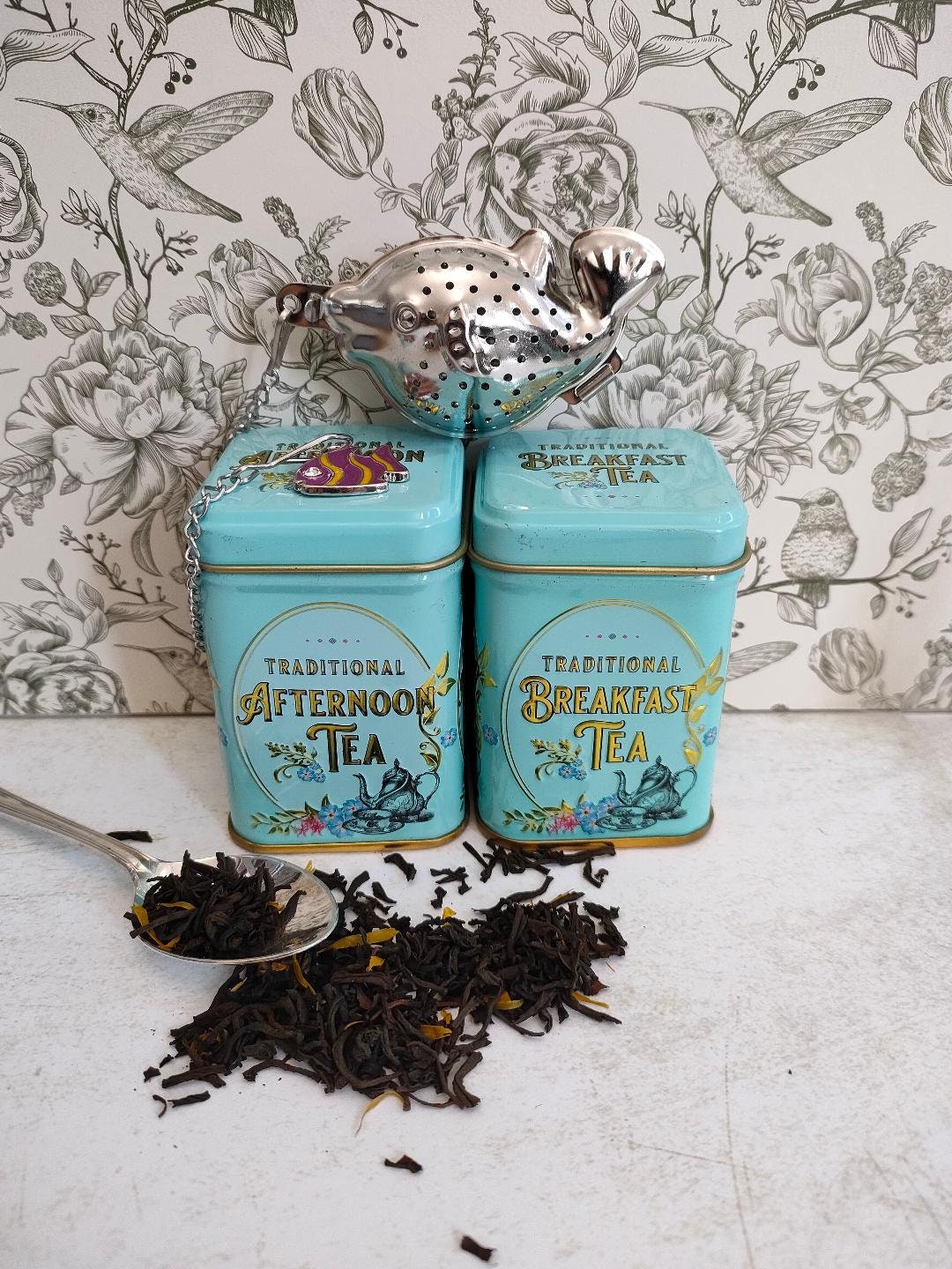 Fish Shaped Tea Infuser with Cute Fish Charm, loose Tea Infuser, Mesh Tea Strainer, herb infuser, Animal Themed Tea Gifts