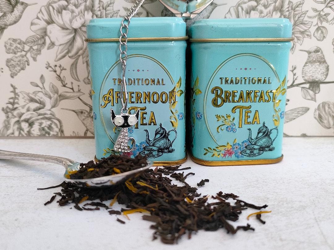 Heart Shaped Tea Infuser with Cute Cat Charm, loose Tea Infuser, Mesh Tea Strainer, herb infuser, Animal Themed Tea Gifts