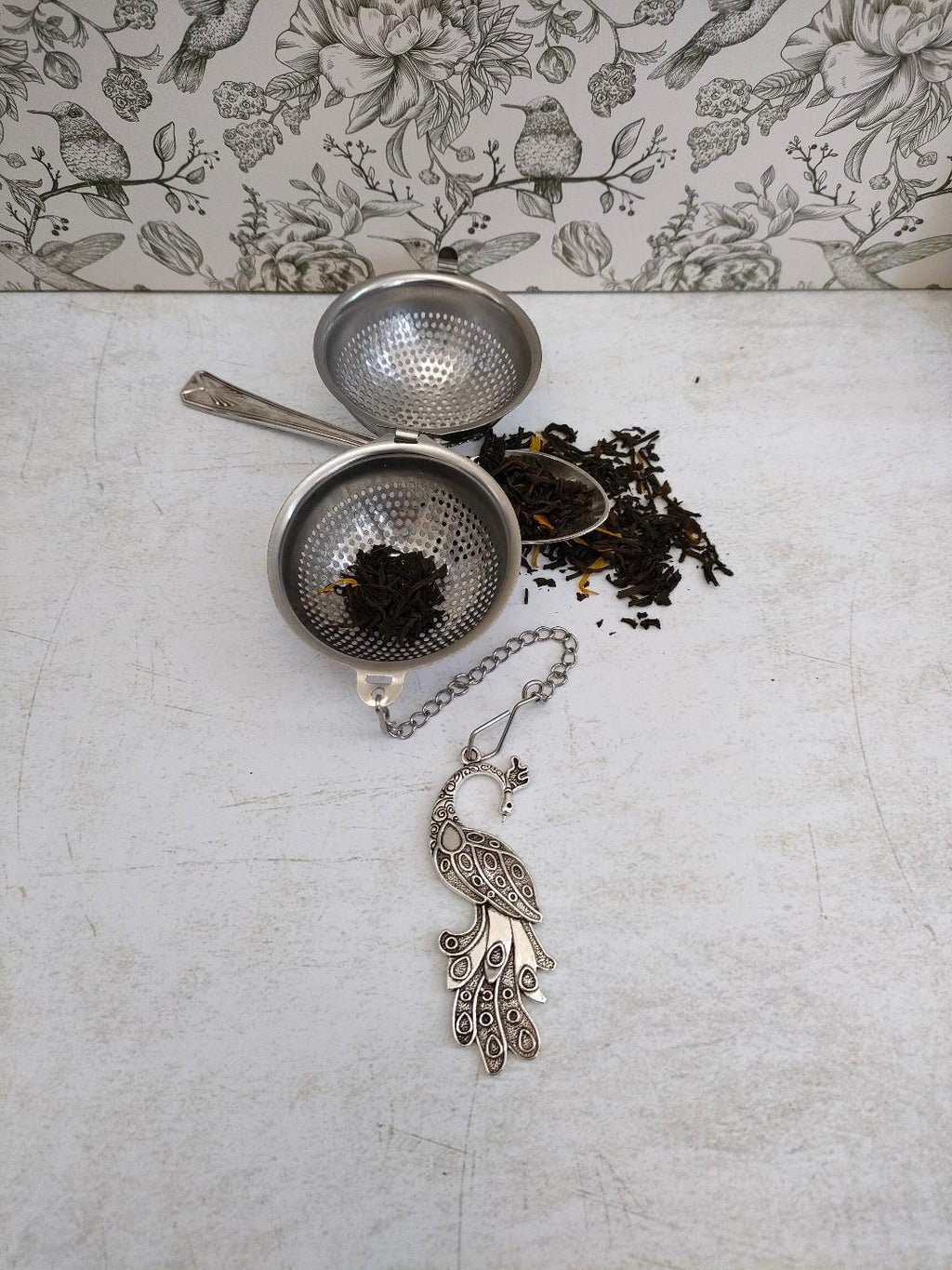 Ball Mesh Tea Infuser with Peacock Charm, loose Tea Infuser, Mesh Tea Strainer, herb infuser, Animal Themed Tea Gifts