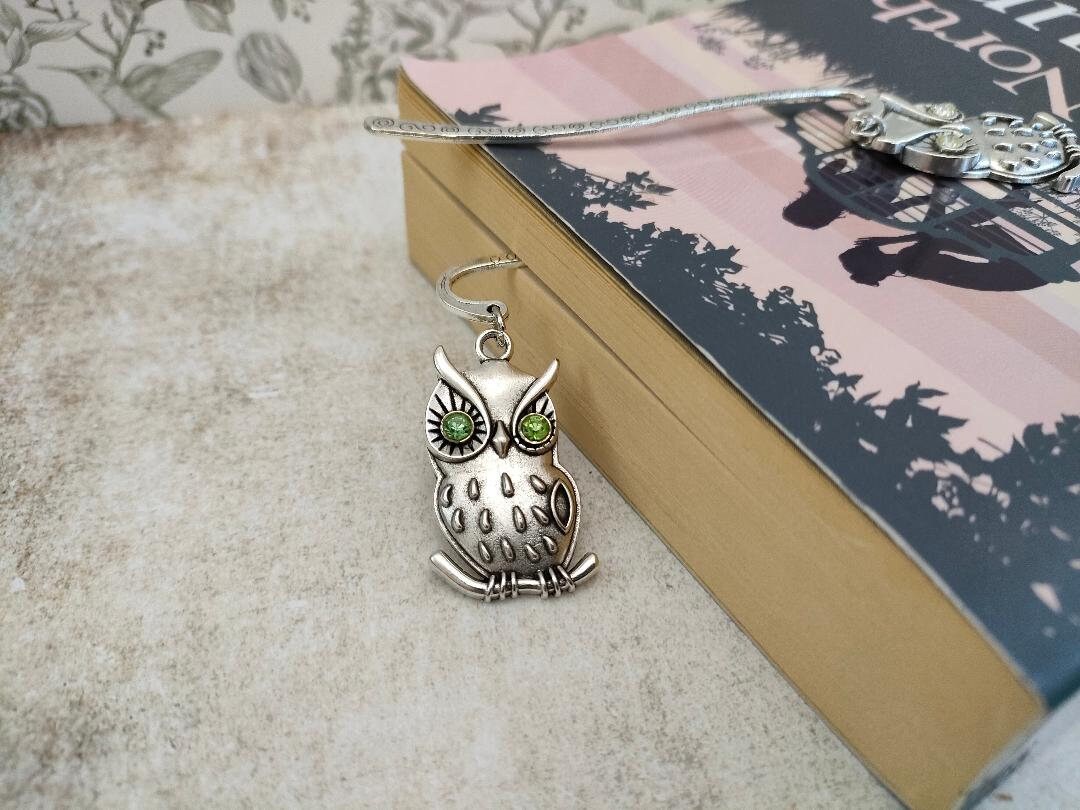 Tibetan Style Alloy Bird Bookmarks, Peridot Green Rhinestone Owl Page Markers, Owl Gifts