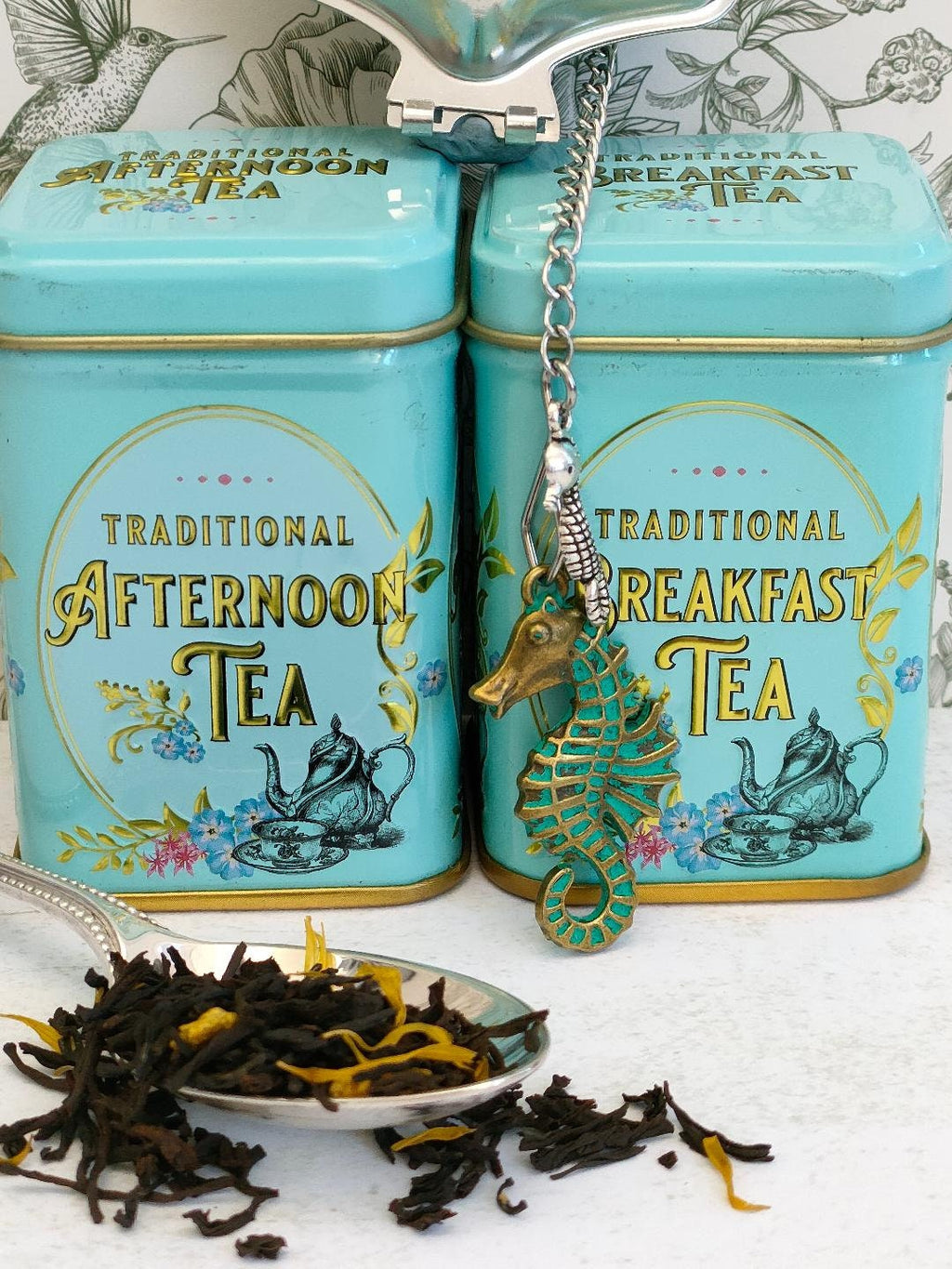 Shell Tea Infuser with Cute Seahorse Charms, loose Tea Infuser, Mesh Tea Strainer, herb infuser, Animal Themed Tea Gifts