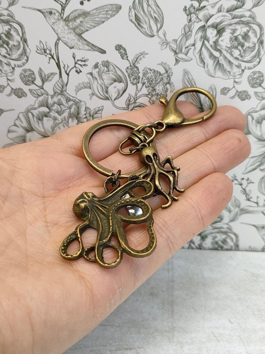 Octopus Antique Bronze Tibetan Style keyring, Animal themed Key Chains, Gift for Ocean Lovers, Bag Accessories and Gfits