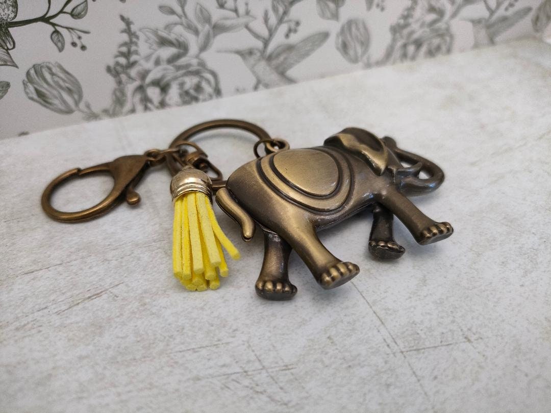 Solid Large Elephant Antique Bronze Tibetan Style keyring, Animal themed Key Chains, Gift for Elephant Lovers, Bag Accessories and Gfits