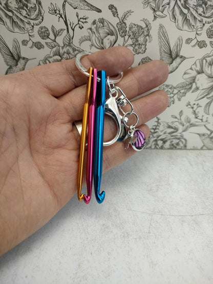 Mini Travel Crochet Hooks On The Go With Butterfly, Lightweight Crochet Hooks Keyring, 3mm, 4mm and 5mm Crochet Hooks for Travel