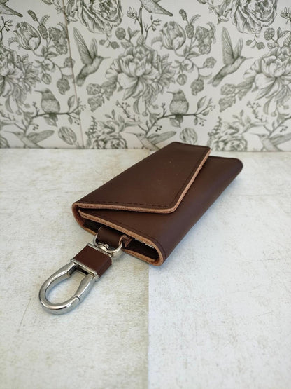 Soft Genuine Leather Car Key Holder for Men, Change Purse, Keychain Case Wallet with 6 Hooks Fathers Day Gifts, Mens Leather Wallets