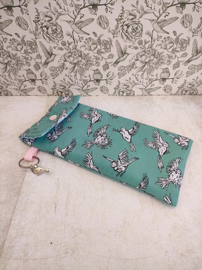 Bird Themed Soft Glasses Case, Holiday Accessories Essentials, Sun Glasses Padded Sleeve, Spectacles Case, Reading Glasses Case with Birds